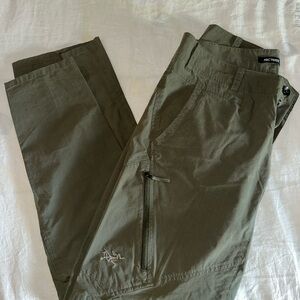 Arc'teryx Men's Forest Cargo Pants